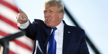 Trump wants foreign skilled nationals who graduate from US to receive green cards